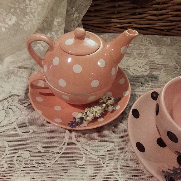 Pink Polka Dot Tea Set for Kids - Picture 6 of 9